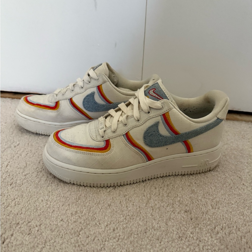 Nike Air Force 1